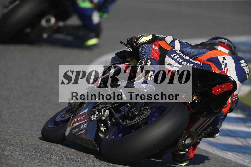 /Archiv-2024/01 26.-28.01.2024 Moto Center Thun Jerez/Gruppe schwarz-black/427